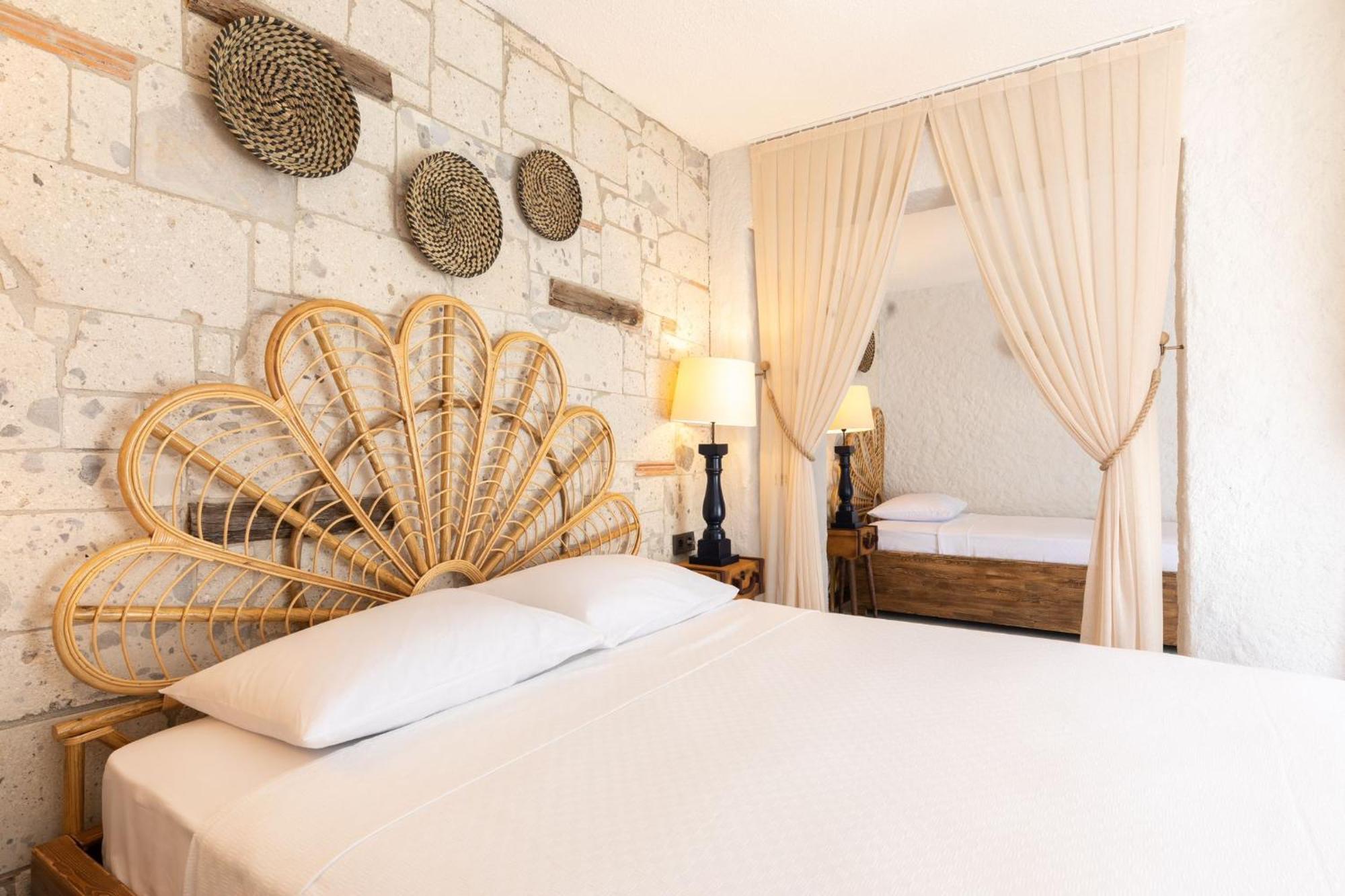 N Hotels Cesme Dalyankoy  Exteriör bild